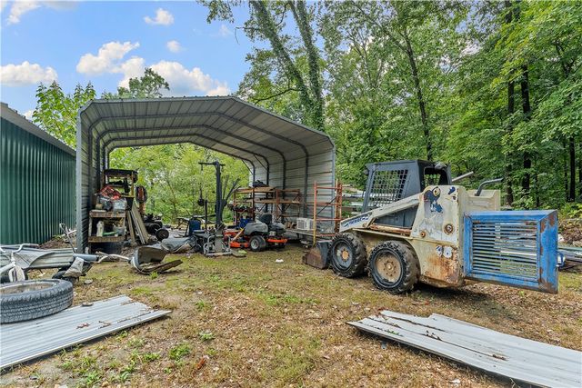 8 Cove Lane, Holiday Island, AR 72631