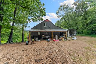 8 Cove Lane, Holiday Island, AR 72631