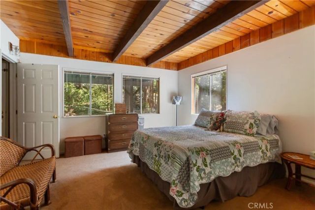 24948 Faulhorn Drive, Crestline, CA 92325