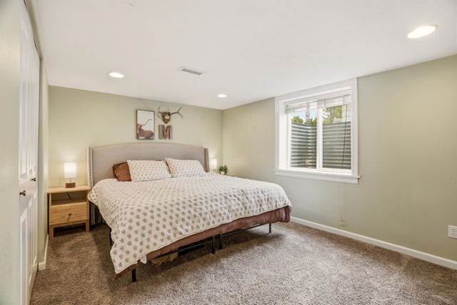4311 N Wall St, Spokane, WA 99205