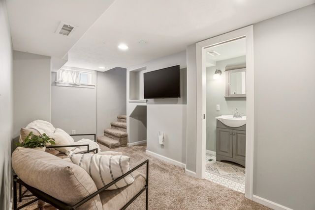 4311 N Wall St, Spokane, WA 99205