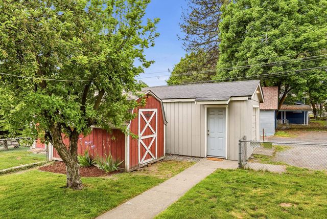 4311 N Wall St, Spokane, WA 99205