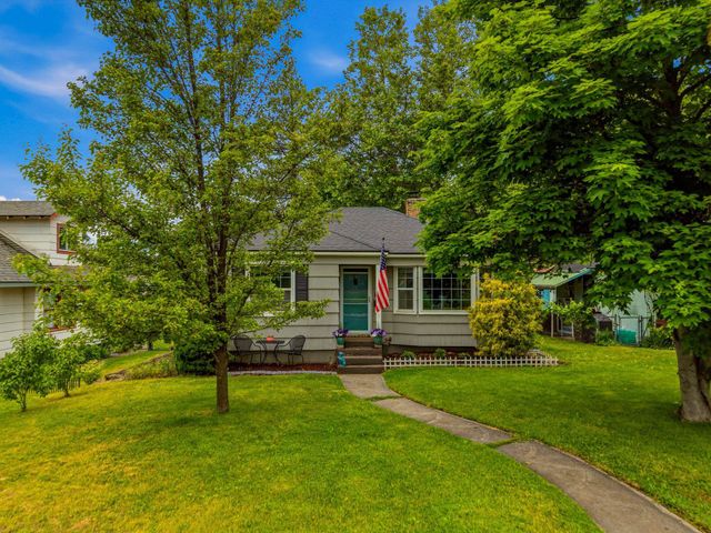 4311 N Wall St, Spokane, WA 99205