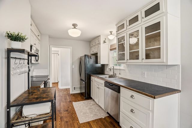 4311 N Wall St, Spokane, WA 99205