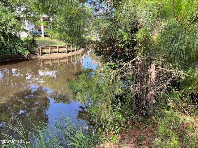 0 Bay Cove Drive, Bay Saint Louis, MS 39520