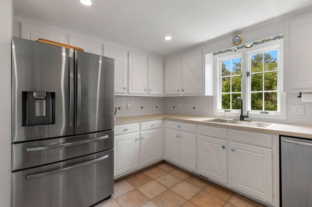 240 Riverview Drive, Chatham, MA 02633