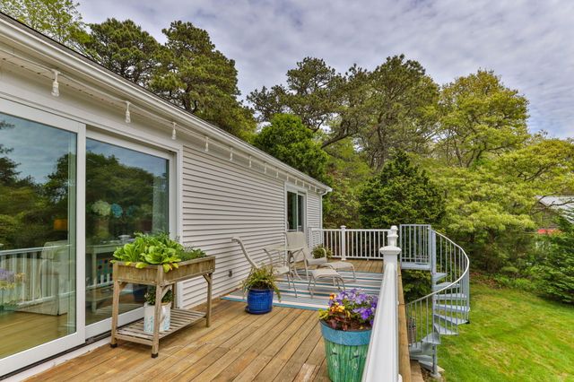 240 Riverview Drive, Chatham, MA 02633