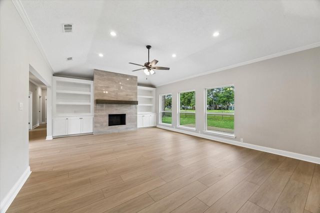 20435 Perryoak Drive, Humble, TX 77346