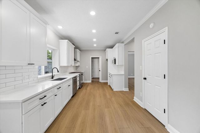 20435 Perryoak Drive, Humble, TX 77346