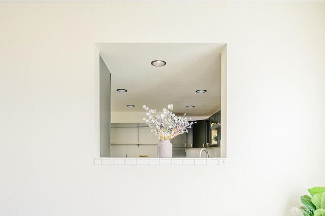 103 Stoneridge Lane 2210, San Francisco, CA 94134