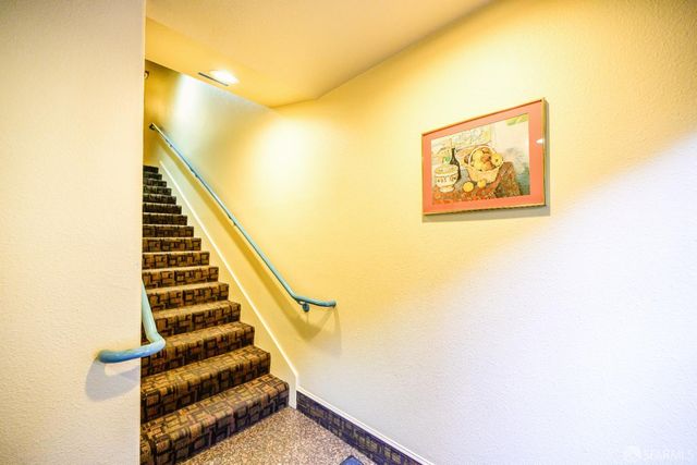 103 Stoneridge Lane 2210, San Francisco, CA 94134