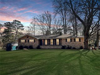 6428 Melrose Drive, Douglasville, GA 30134