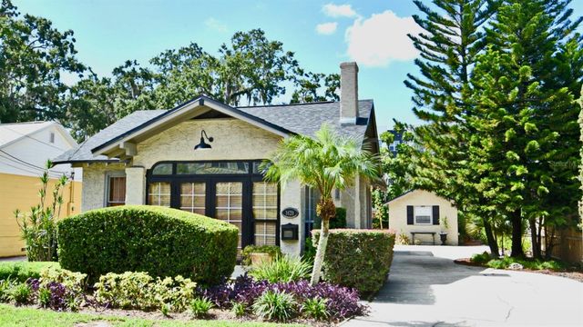 1620 PARK LAKE STREET, Orlando, FL 32803