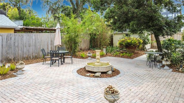 1620 PARK LAKE STREET, Orlando, FL 32803