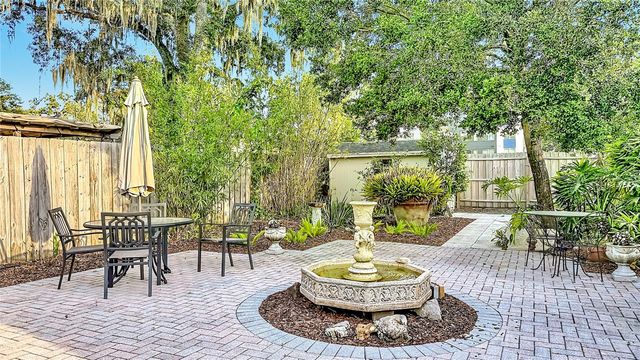 1620 PARK LAKE STREET, Orlando, FL 32803