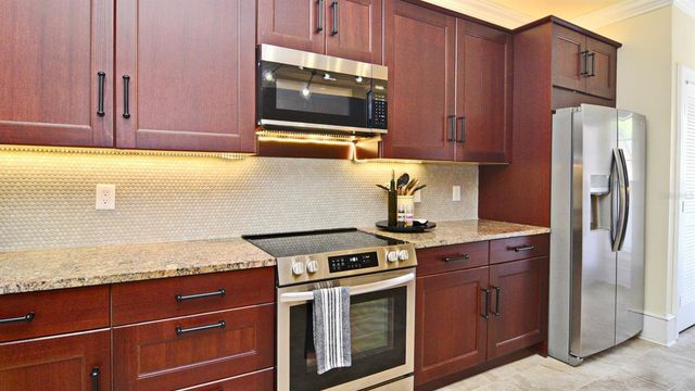 1620 PARK LAKE STREET, Orlando, FL 32803