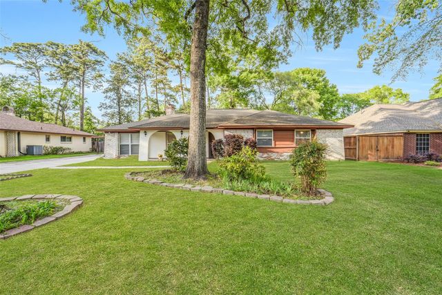 235 Basswood Drive, Spring, TX 77386