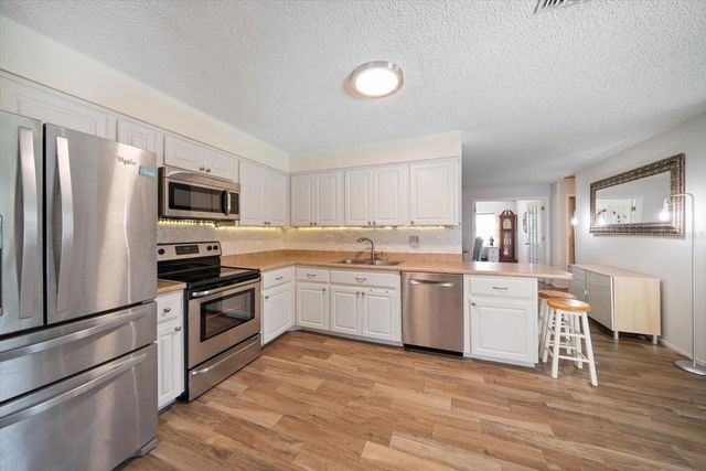 3600 FAIRWAY FOREST CIRCLE, Palm Harbor, FL 34685