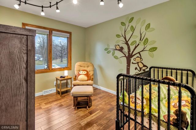 19525 Country Circle E, Corcoran, MN 55374