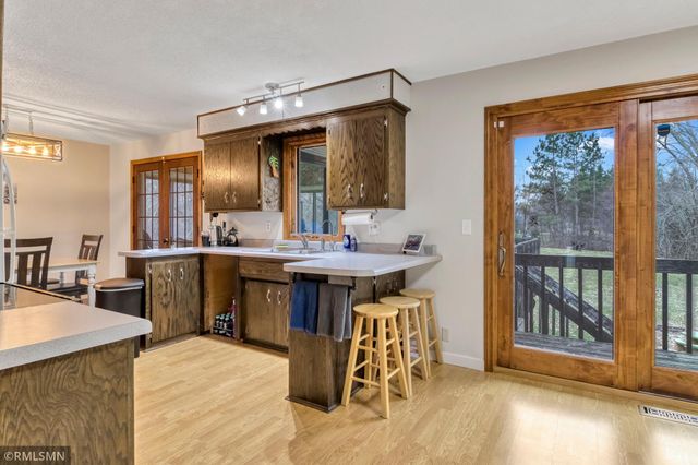 19525 Country Circle E, Corcoran, MN 55374