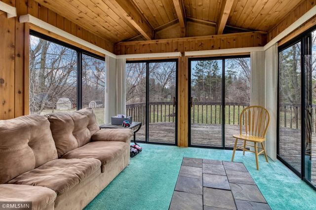 19525 Country Circle E, Corcoran, MN 55374