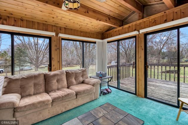 19525 Country Circle E, Corcoran, MN 55374