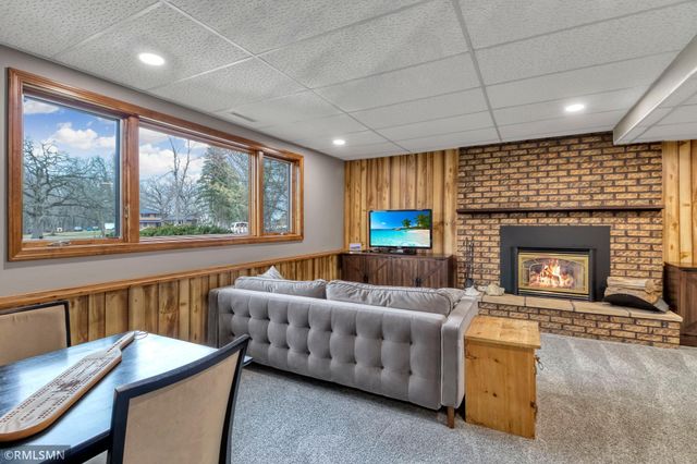 19525 Country Circle E, Corcoran, MN 55374