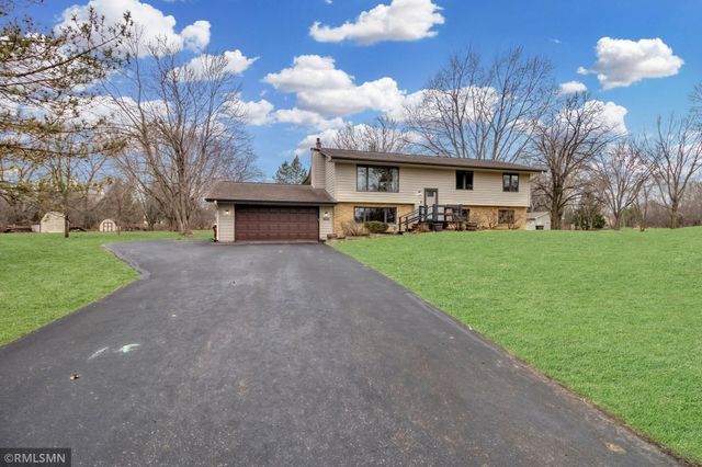 19525 Country Circle E, Corcoran, MN 55374