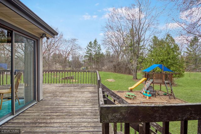 19525 Country Circle E, Corcoran, MN 55374