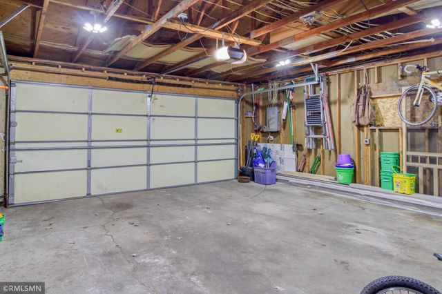 19525 Country Circle E, Corcoran, MN 55374