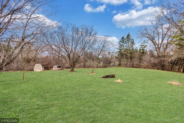 19525 Country Circle E, Corcoran, MN 55374