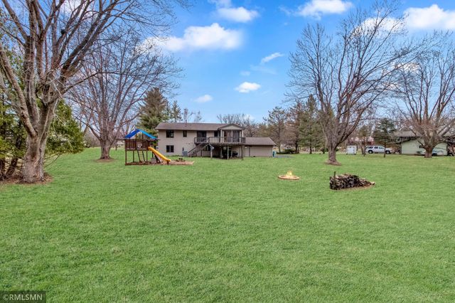 19525 Country Circle E, Corcoran, MN 55374