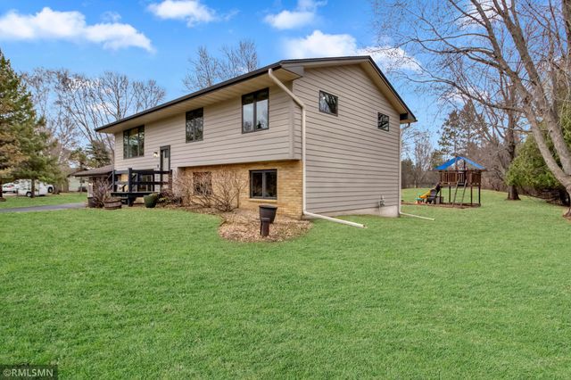 19525 Country Circle E, Corcoran, MN 55374