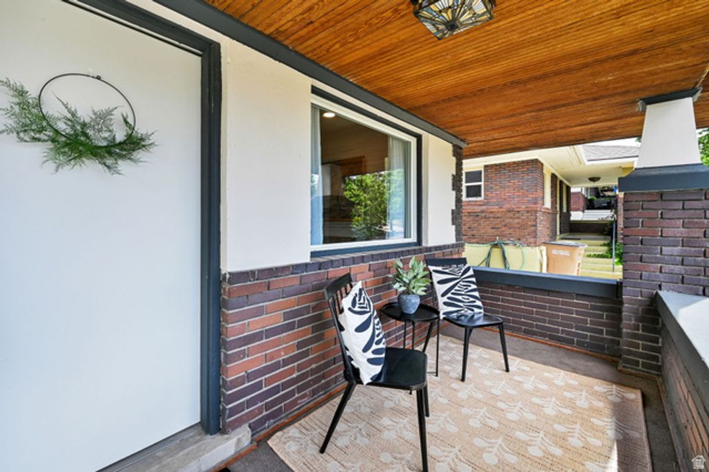 Image 18 of property listing at 1359 E THORNTON AVE, Salt Lake City, UT 84105