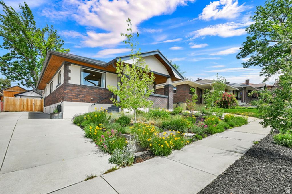 Image 21 of property listing at 1359 E THORNTON AVE, Salt Lake City, UT 84105