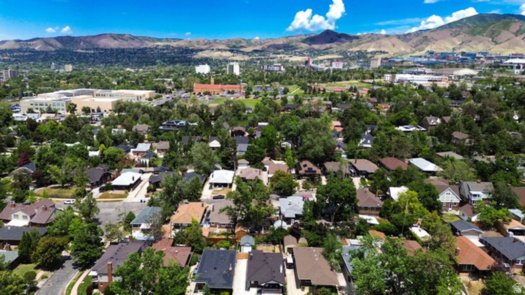 Image 26 of property listing at 1359 E THORNTON AVE, Salt Lake City, UT 84105