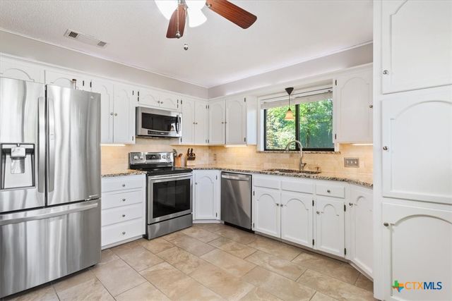 4005 Trailwood Drive, Temple, TX 76502