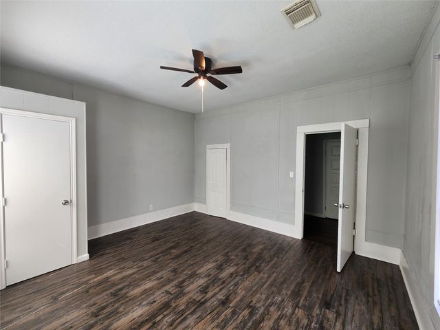 506 9th Street, Hempstead, TX 77445