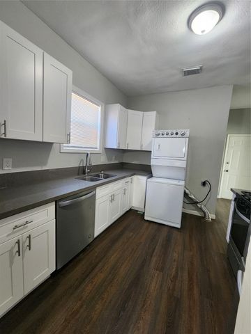 506 9th Street, Hempstead, TX 77445