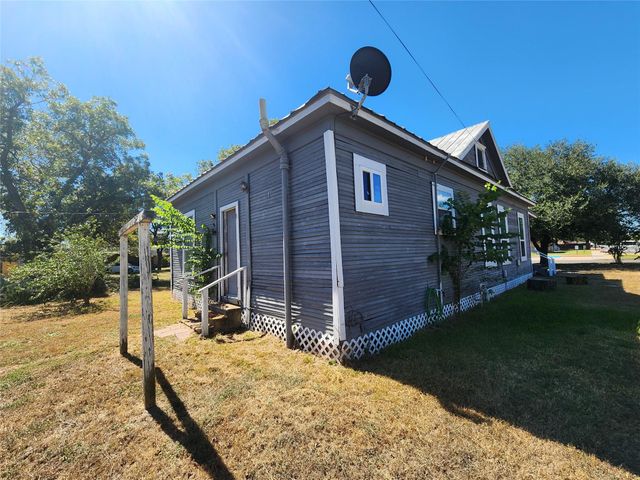 506 9th Street, Hempstead, TX 77445
