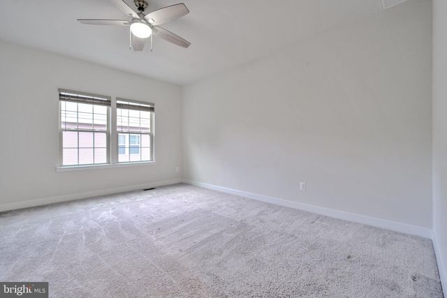 7849 FRANCIS DICKENS LN, Annandale, VA 22003