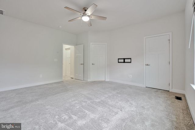 7849 FRANCIS DICKENS LN, Annandale, VA 22003
