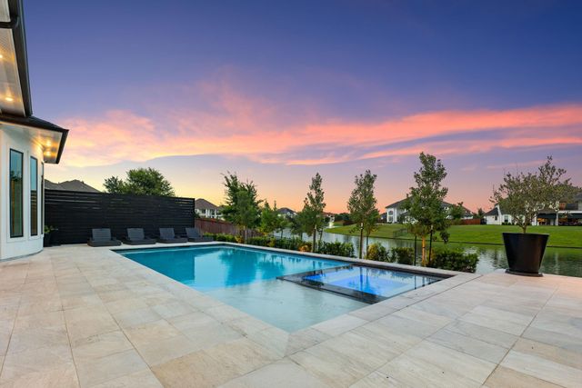 2611 Rainflower Meadow Lane, Katy, TX 77494