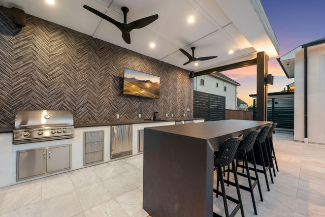 2611 Rainflower Meadow Lane, Katy, TX 77494