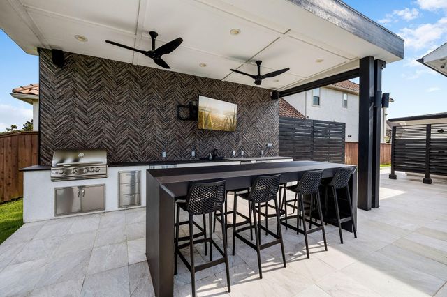 2611 Rainflower Meadow Lane, Katy, TX 77494