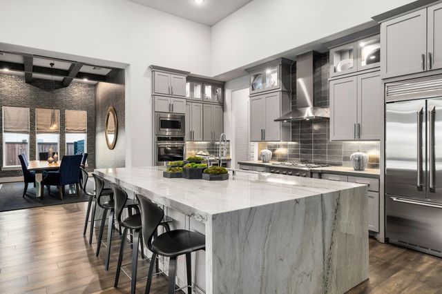 2611 Rainflower Meadow Lane, Katy, TX 77494