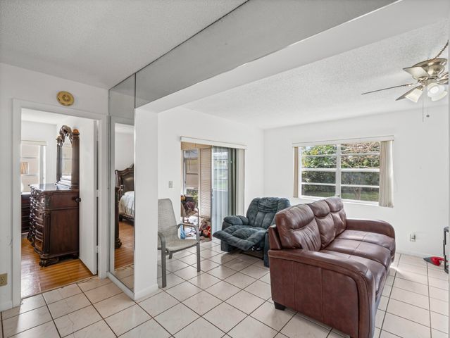 6292 Silver Moon Lane, Greenacres, FL 33463
