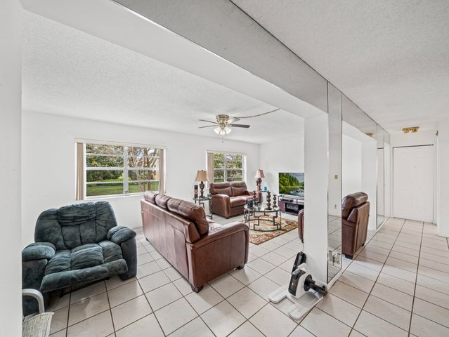 6292 Silver Moon Lane, Greenacres, FL 33463