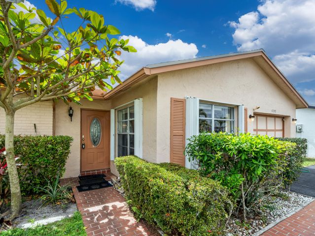 6292 Silver Moon Lane, Greenacres, FL 33463