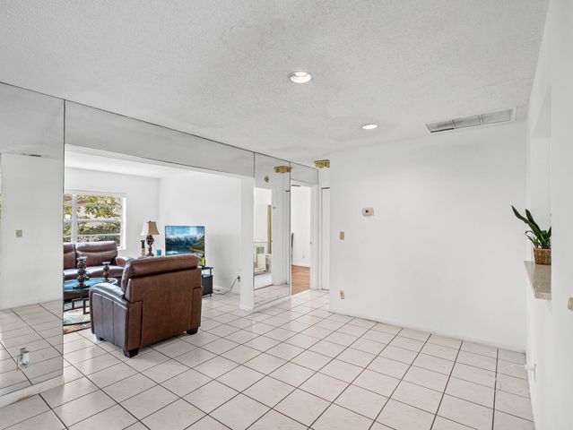 6292 Silver Moon Lane, Greenacres, FL 33463